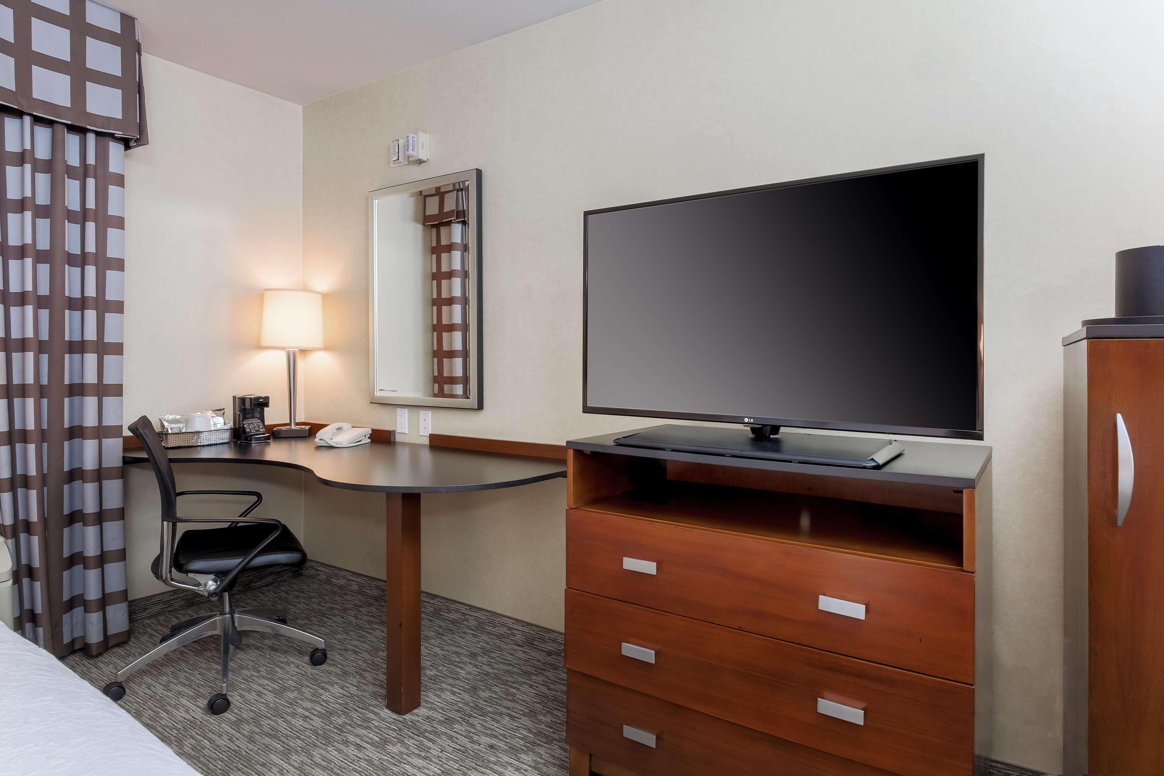 Hampton Inn Santa Barbara/Goleta Bagian luar foto