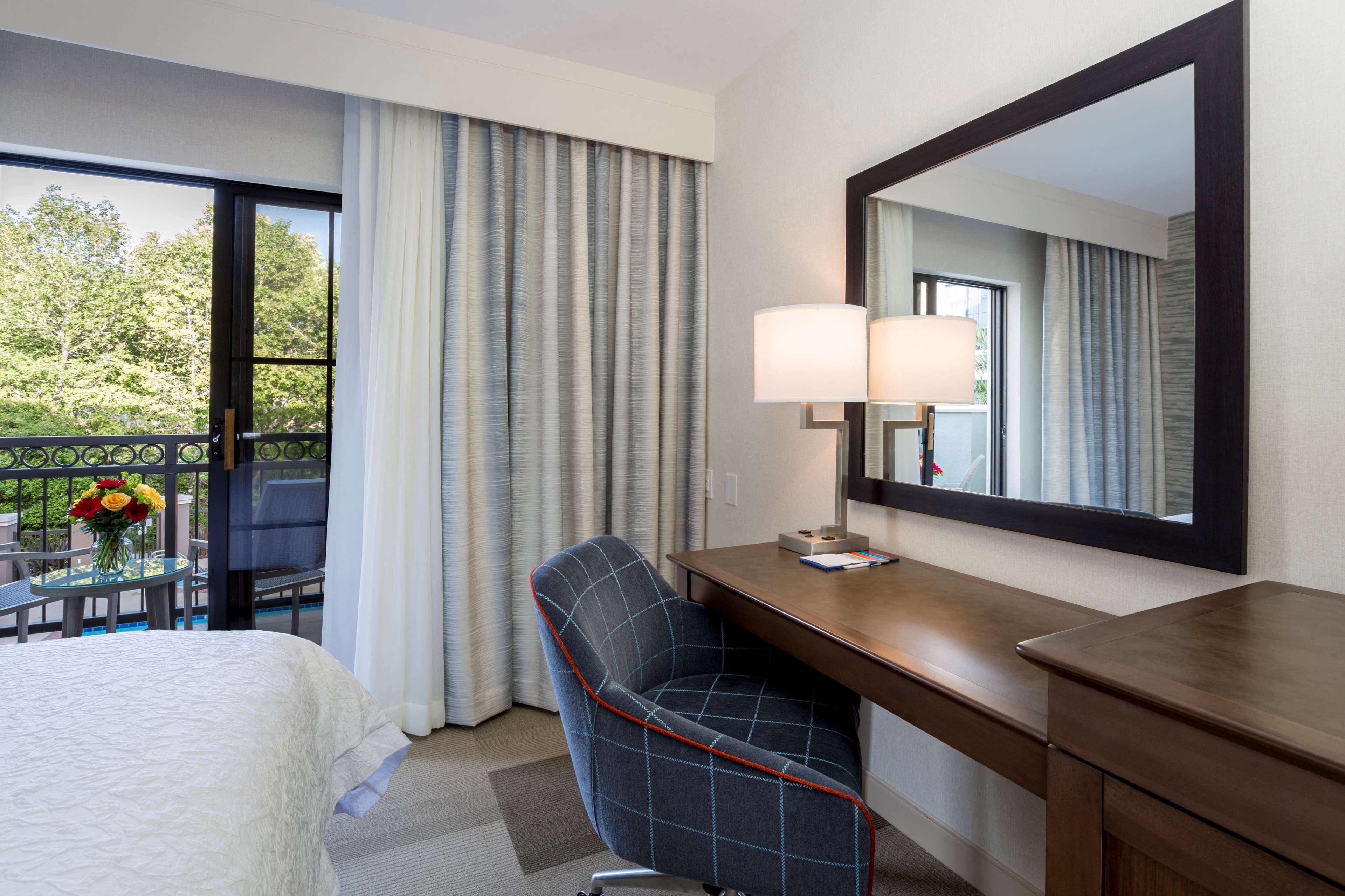 Hampton Inn Santa Barbara/Goleta Bagian luar foto