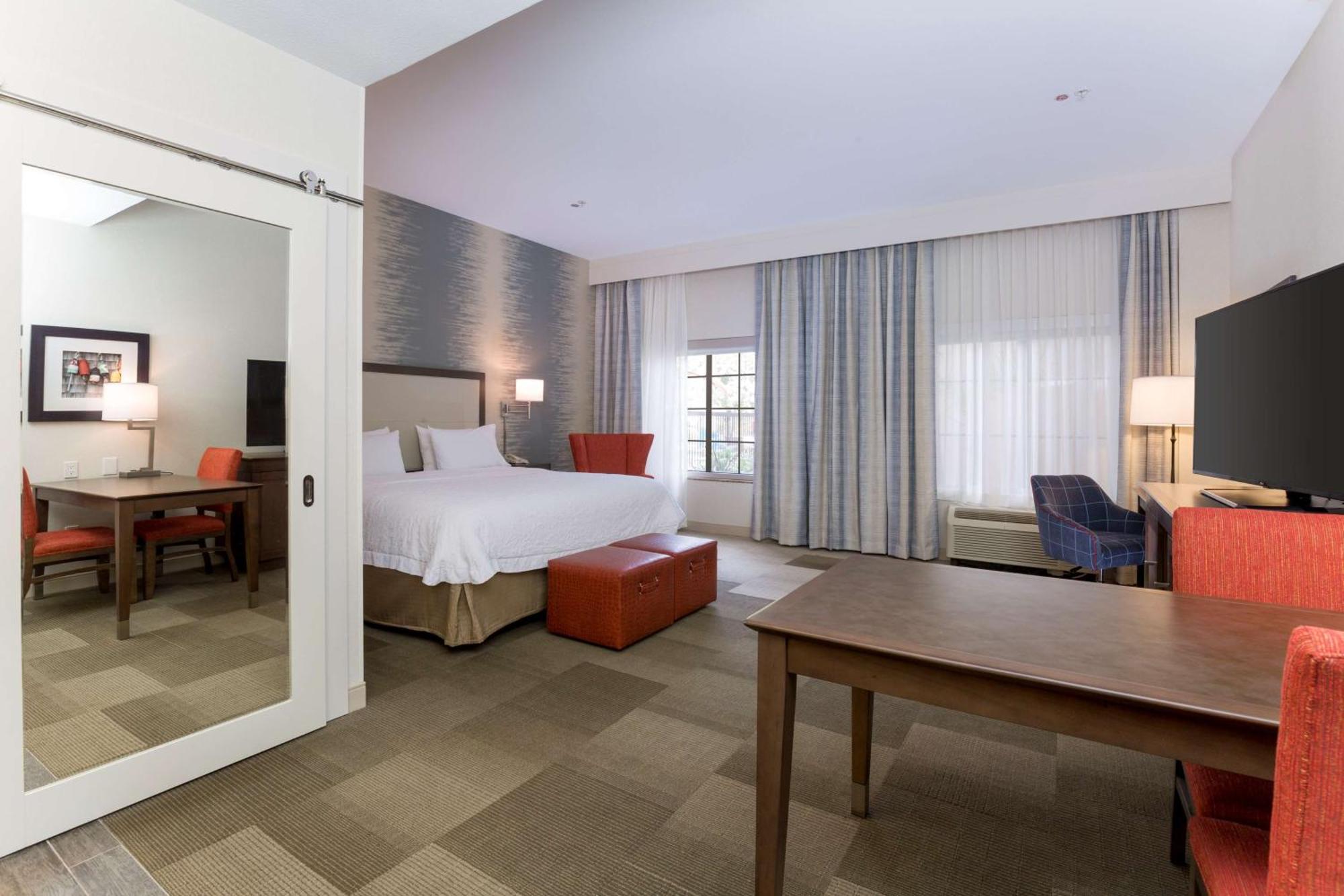 Hampton Inn Santa Barbara/Goleta Bagian luar foto