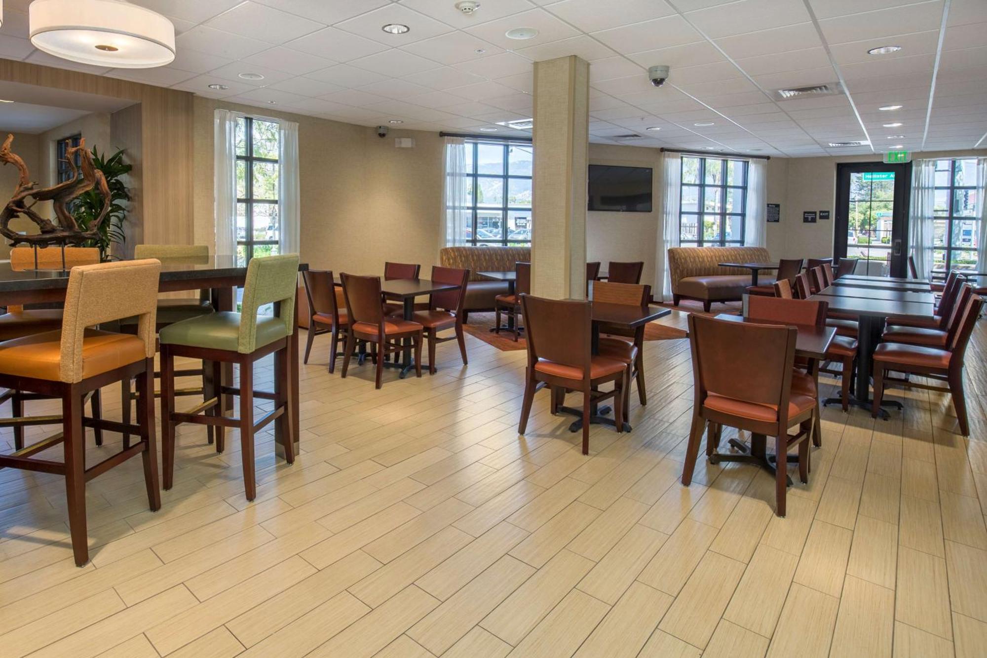 Hampton Inn Santa Barbara/Goleta Bagian luar foto