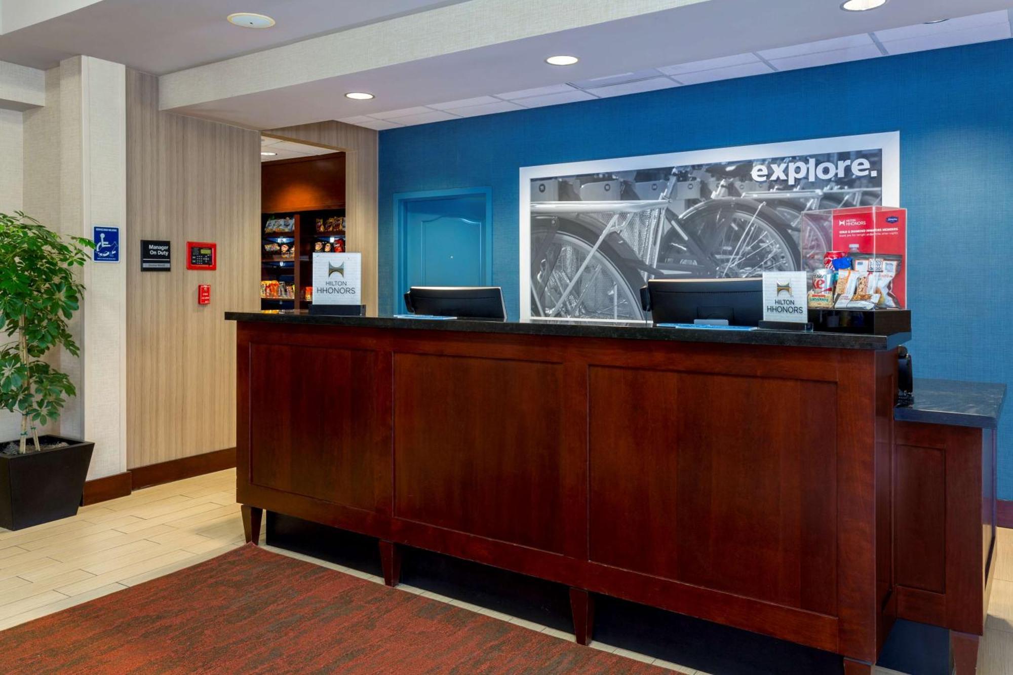 Hampton Inn Santa Barbara/Goleta Bagian luar foto