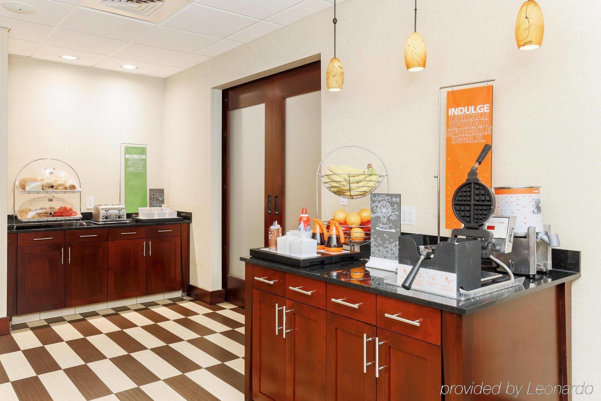 Hampton Inn Santa Barbara/Goleta Bagian luar foto