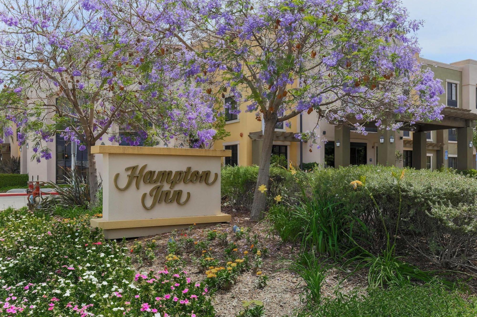 Hampton Inn Santa Barbara/Goleta Bagian luar foto